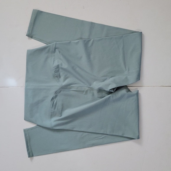 Mint Align Leggings - Picture 6 of 11